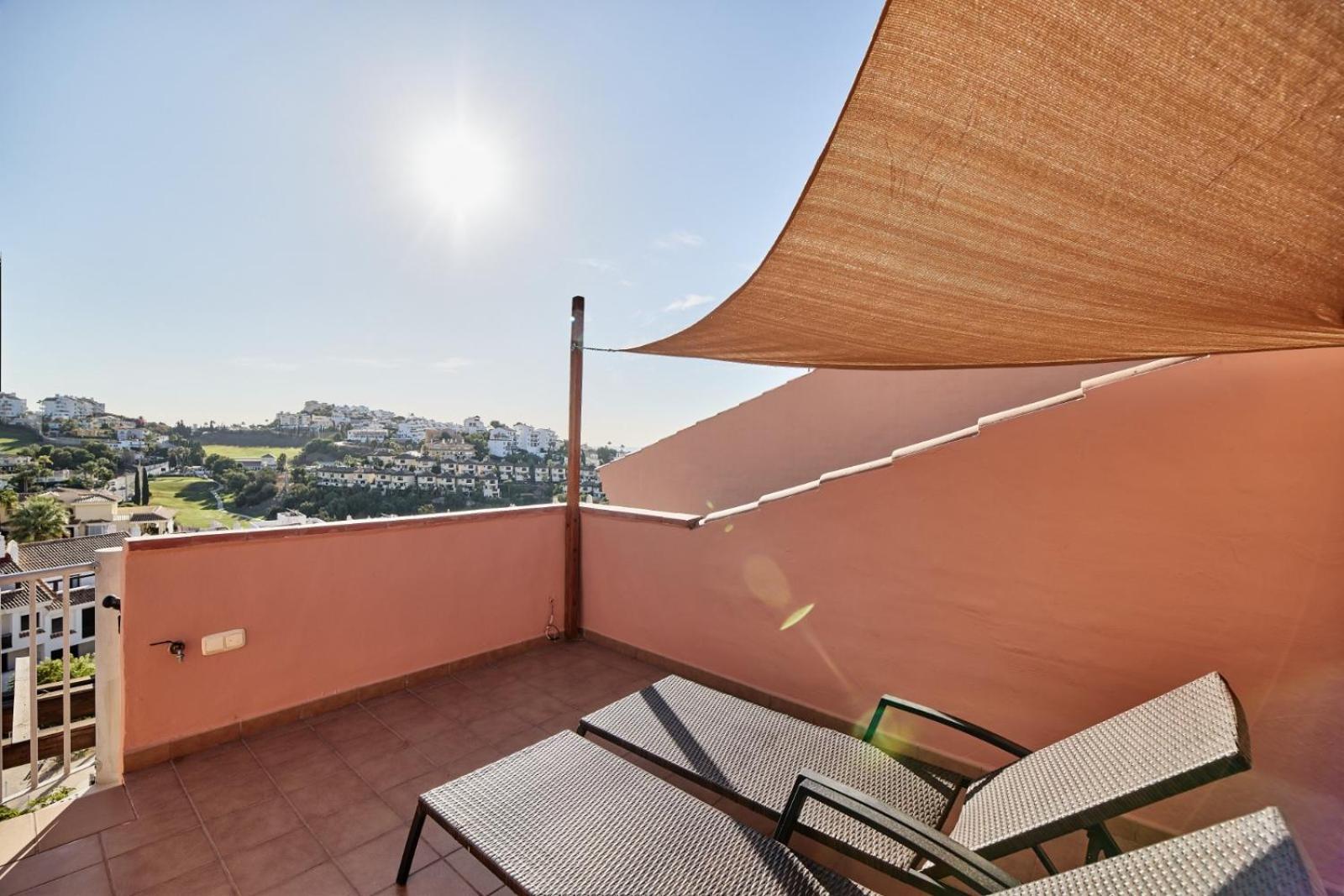 Apartament Cozy Penthouse Riviera Del Sol Malaga Zewnętrze zdjęcie